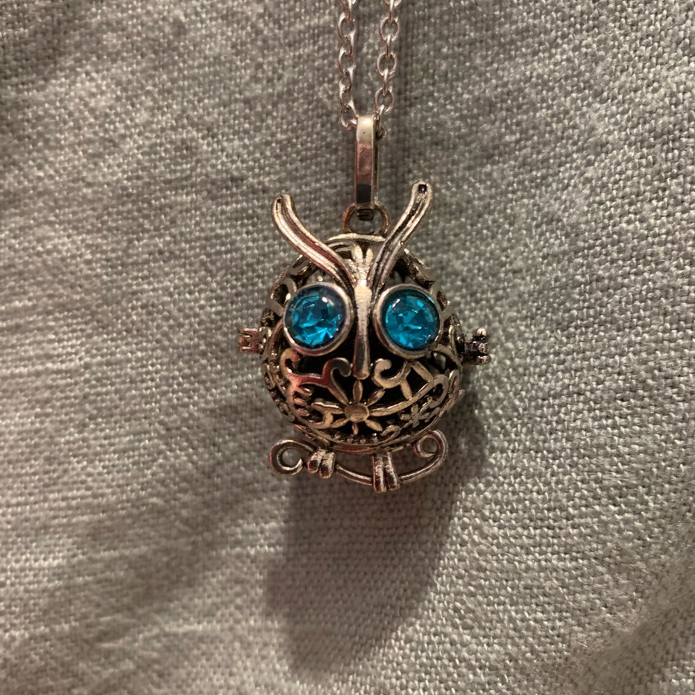 Oil Diffuser Owl Pendant Necklace